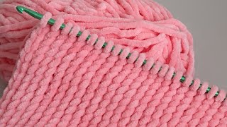 The EASIEST amp BEST Crochet Stitch for Chenille Yarn Baby Blanket  Tunisian Crochet Velvet Blanket [upl. by Gaspar]