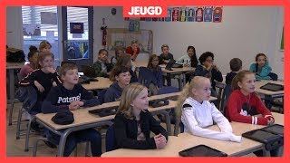 Les over nepnieuws zie jij het verschil in deze video [upl. by Enileqcaj]