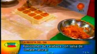 La receta Ravioles de calabaza con salsa de tomate natural pt3 201101103gp [upl. by Qulllon]