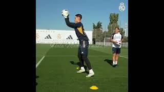 Entrenamiento de los porteros del Real Madrid [upl. by Saxena]