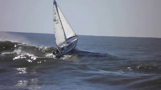 sail boat going out port macquarie bar [upl. by Pfosi284]