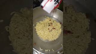 Nongshim Shin Ramyun korean noodles ramen ramennoodles ramenbowl nongshim ramenreview [upl. by Deana286]