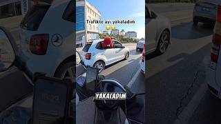 Giden arabadan ayı çalmak 😂😱 shorts keşfet motovlog kurye trendyolgo fyp viral tiktok [upl. by Latsryc763]