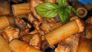 RIGATONI CON MELANZANE E MOZZARELLA AL FORNO  FACILI E VELOCI short [upl. by Zach173]