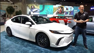 Is the 2025 Toyota Camry a BETTER new sedan to buy than a Honda Accord [upl. by Peale]