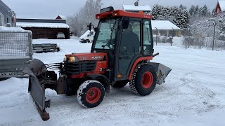 Köp Traktor Kubota B2100 på Klaravik [upl. by Winograd842]