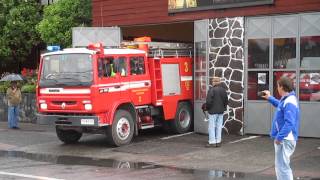 Bomberos Pucón saliendo a accidente camino a Villarrica Engine 3 Pucon FD goes to a car crash [upl. by Popele]