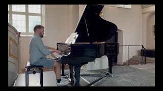 A Schönberg 6 kleine Klavierstücke Op 19 Henrik Berg piano [upl. by Eirrac]