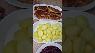 PANGASIUSFILET MIT KARTOFFELN UND BLAUKRAUT youtubeshorts trending armidakrauss [upl. by Ecyob44]