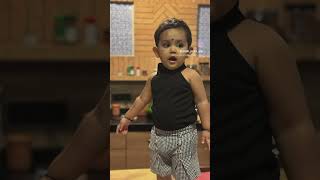 cat walk vaali baby hai teri chal backless suit vich lagdi kamal babygirl blackdress modeling [upl. by Enaz]