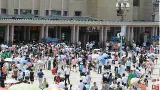 Hauptbahnhof Peking [upl. by Hailahk]