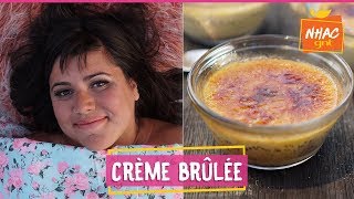 Crème brûlée crocante de mel  Raíza Costa  Doce Califórnia [upl. by Yramesor]