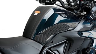 7 Razones Para COMPRAR la BENELLI TRK 502 [upl. by Anelliw]