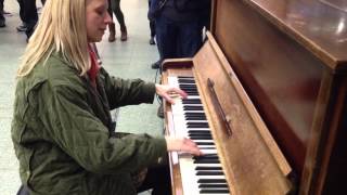 Only Liszt amp Lisitsa OK amp a few others could play this El Contrabandista St Pancras [upl. by Doralia]