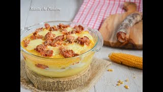 Polenta con salsiccia e provola al forno  Ricette che Passione [upl. by Relyuhcs]