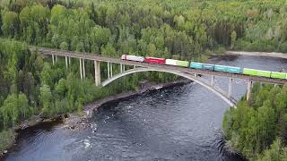 CargoNet och Green Cargo passerar Vindelälven 46 2023 [upl. by Nelrac320]