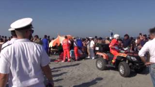 RAVENNA Incidente allo show delle Frecce Tricolore  VIDEO [upl. by Hultin638]