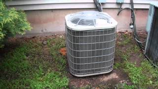 1995 Lennox and 2008 Payne airconditioners at my friends new house [upl. by Benkley]