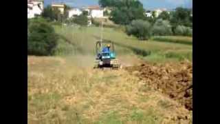 Landini trekker 85 turbo in aratura 2013 parte 1 [upl. by Kilby]