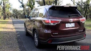 2014 Toyota Kluger Grande AWD 0100kmh amp engine sound [upl. by Dupaix222]