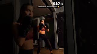 Jade Picon treinando boxe [upl. by Amliv]