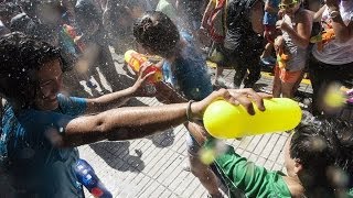 Las fiestas en España por el 15 de agosto [upl. by Melicent]