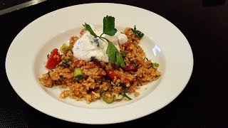 Bulgur Salat mit Zitronen Minz Joghurt  •lecker im Sommer wie im Winter• frische Zutaten• [upl. by Ruggiero808]