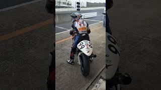 筑波ロードレース選手権シリーズ第4戦 99号車ピットアウト [upl. by Dronel]