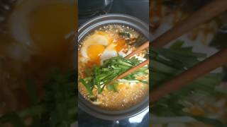 뚝배기 부추 치즈 너구리 Earthenware Pot Leek Cheese Neoguri 간식해장라면Korean Noodle [upl. by Shamrao]