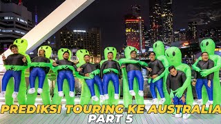 PREDIKSI PAKE BAJU ALIEN DI MELBOURNE BIKIN HEBOH MALU BANGET [upl. by Grath]