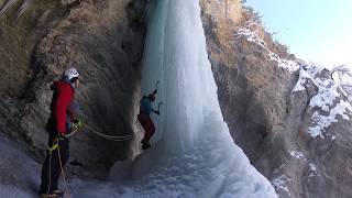 Une journée de cascade de glace à Ceillac [upl. by Garrot]