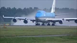 Wet Jet Blast Takeoff KLM Boeing 747400 On The Polderbaan At Schiphol [upl. by Avaria]