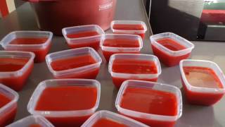 Comment Faire Et Conserver Le Coulis De Fraise [upl. by Nibroc]