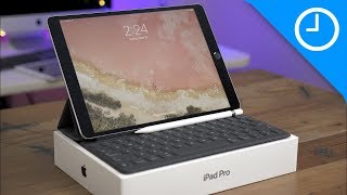 Review 105inch iPad Pro  ZERO compromises [upl. by Anrim408]