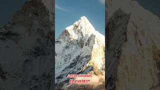 El Everest  Datos curiosos del pico mas alto del planeta short shorts shortvideo shortsvideo [upl. by Norod]