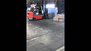 Forklift clamp driving skills [upl. by Chyou]