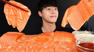 통연어 한입 먹방 연어 먹방 12kg🐟 SALMON SASHIMI MUKBANG ASMR EATING SOUNDS サーモン [upl. by Colan573]