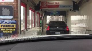 PDQ LaserWash 360 at Speedway in Dyer IN doesnt know how to Spot Free Rinse 2015 [upl. by Saihttam]