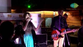 Thodi Si Jo Pee Li Hain Reprise  Shalmali Kholgade Singing Live  The Bartender  B Seventy [upl. by Fortunio]