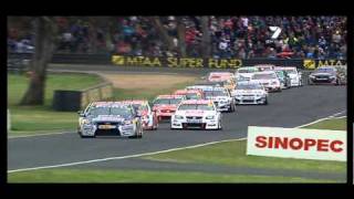 Bathurst 1000 2010 first lap and crash LIVE [upl. by Nerwal]