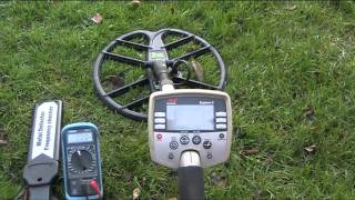 Minelab Explorer maximum depth P1 [upl. by Anneirb935]