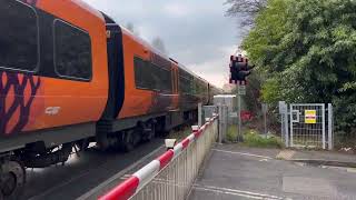 Henwick Level Crossing Worcester 08032024 [upl. by Llehsor]