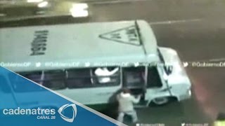 Detenidos tres sujetos en Iztapalapa por asalto en transporte público [upl. by Nedi]