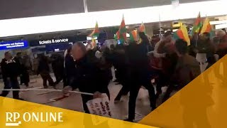 Flughafen Hannover Schlägerei zwischen Türken und kurdischen Demonstranten [upl. by Kerrill]