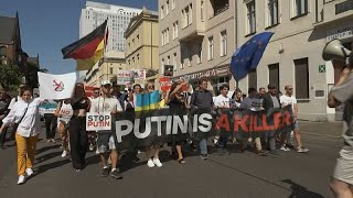 Manifestations antiPoutine en Europe [upl. by Zea]