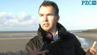 Erg veel mesheften op Zeeuwse stranden [upl. by Hagen821]