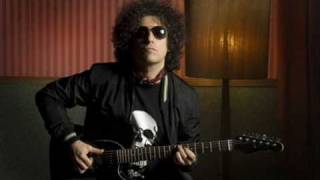 Andrés Calamaro  Crímenes perfectos [upl. by Ulric]