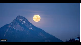 The Full Hunters Moon and Jupiter [upl. by Ruyle258]