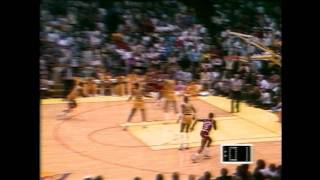 Ralph Sampson Shocks the Lakers with the Game Winner [upl. by Neona]