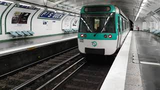 MF77  Arrêt à la station Porte de Saint Ouen sur la ligne 13 du métro parisien [upl. by Neicul]